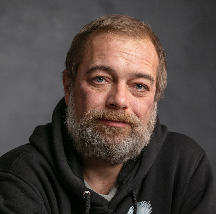 Денис Аксенов