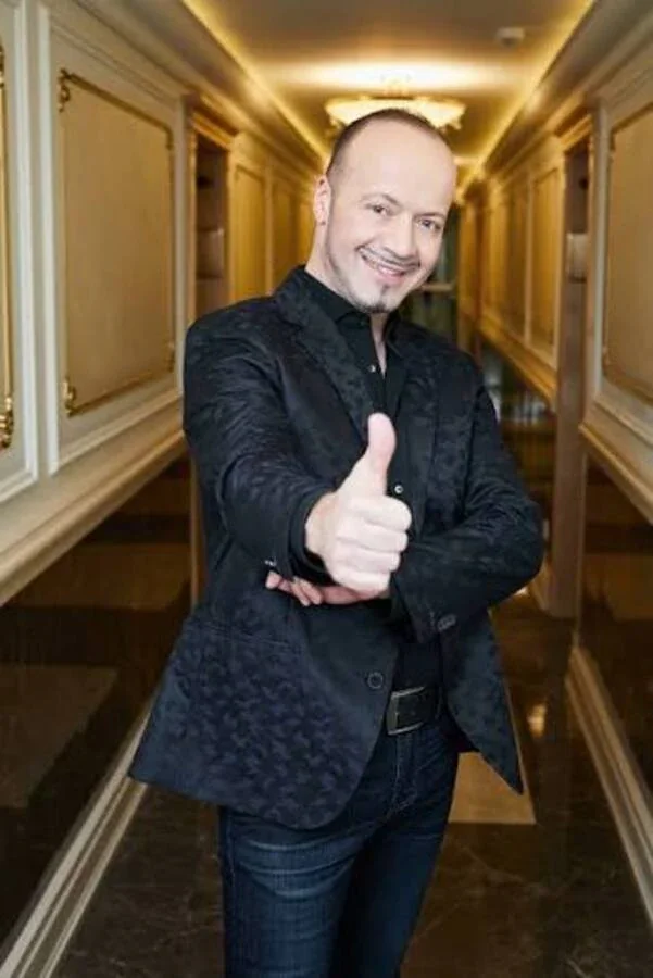 Алекс  Александров