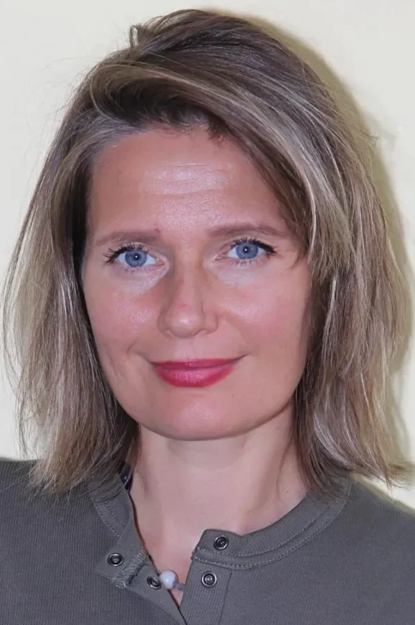 Александра Марискина — актриса
