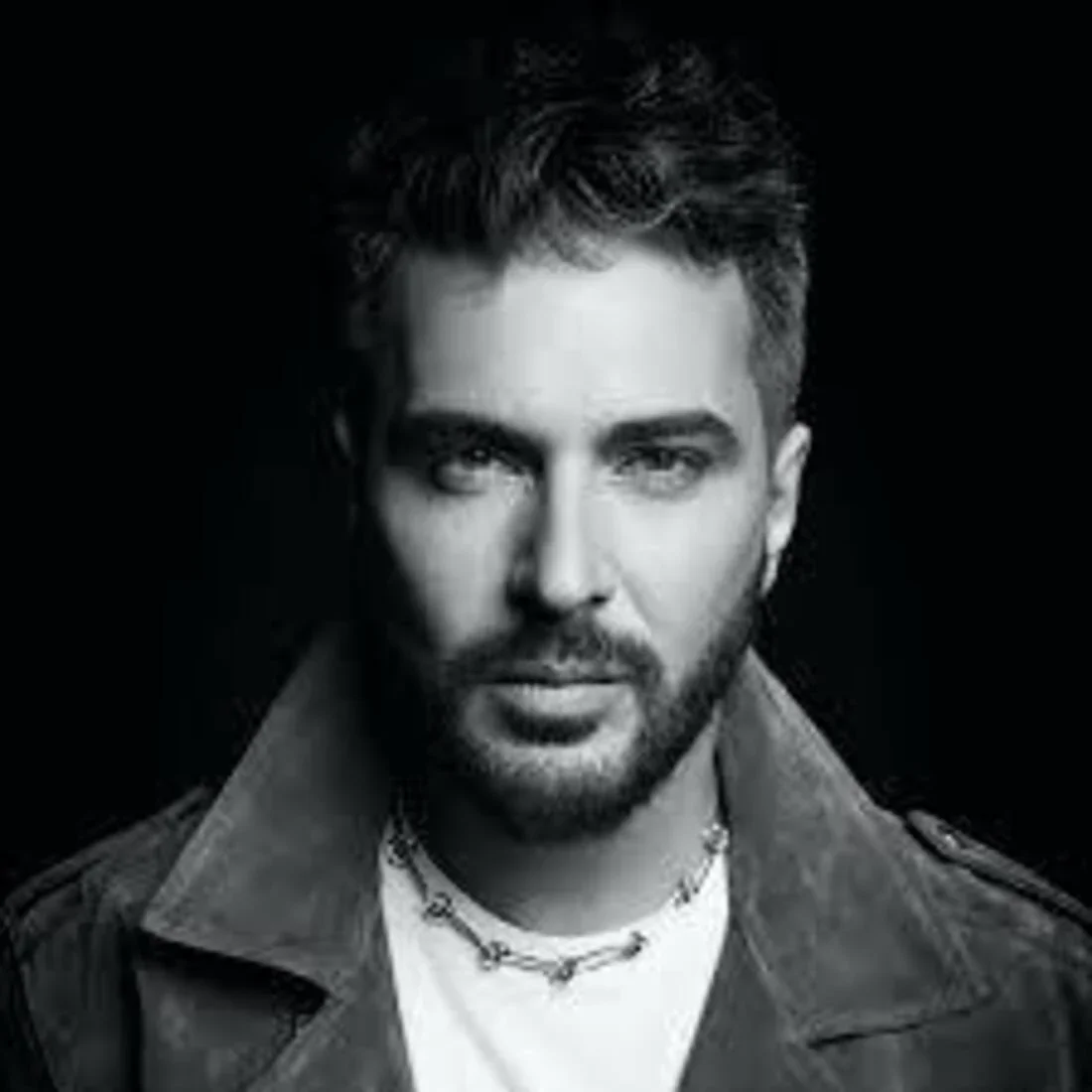 Алексей Романоф — певец