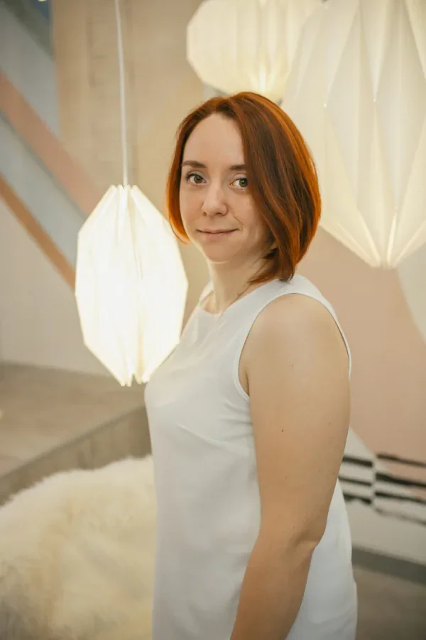 Арина Ашкинази — певица