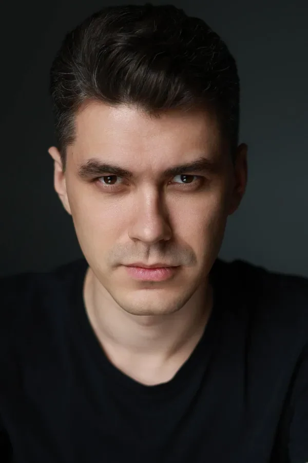 Артём Черкаев — актёр