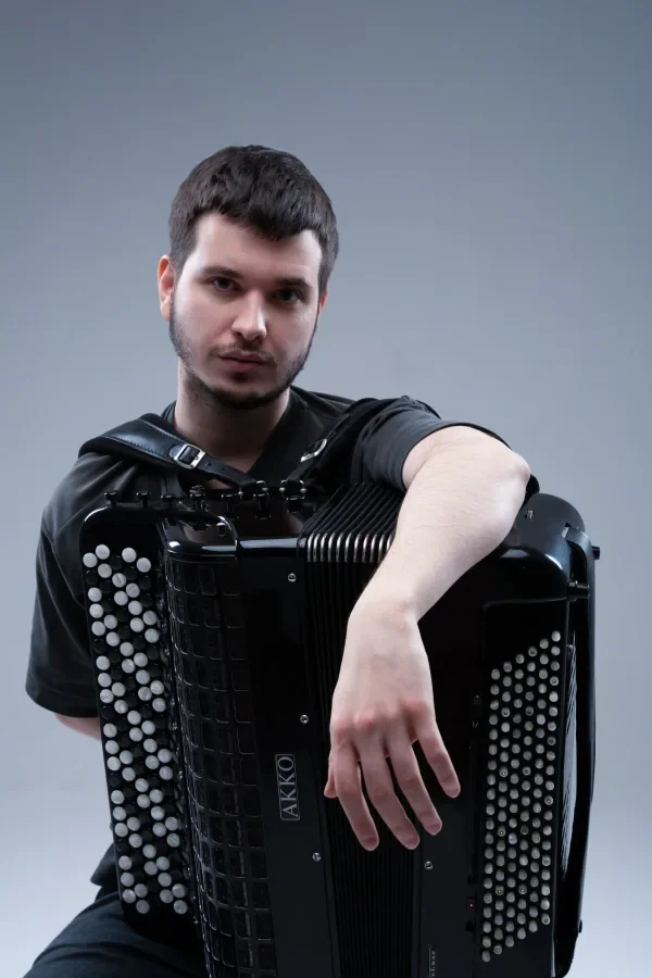 Данила Жадаев — актёр