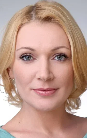 Елена Котельникова — режиссёр