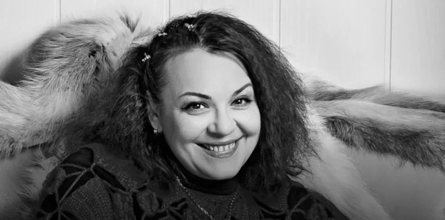Елена Олейник
