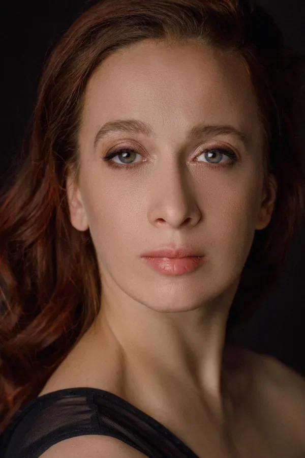 Елена Калинина — актриса