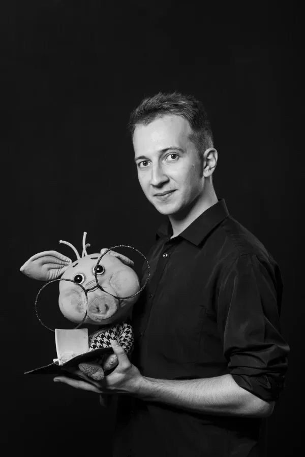 Игорь Безносиков — актёр