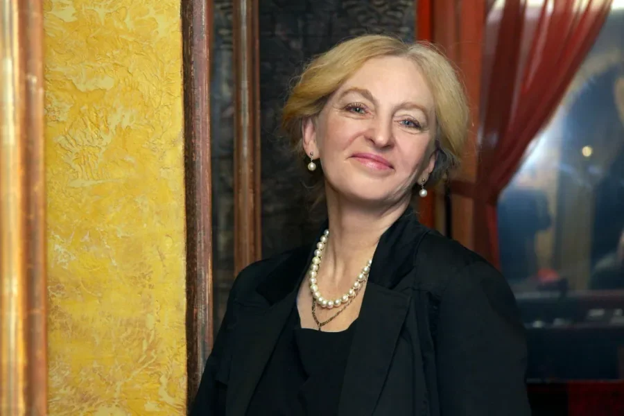 Ирина Арлачева — художник по костюмам