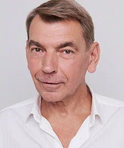 Константин Анисимов — актёр