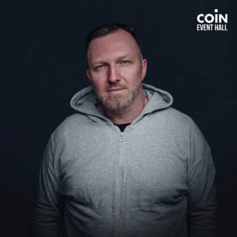 Константин  Бутаков — комик