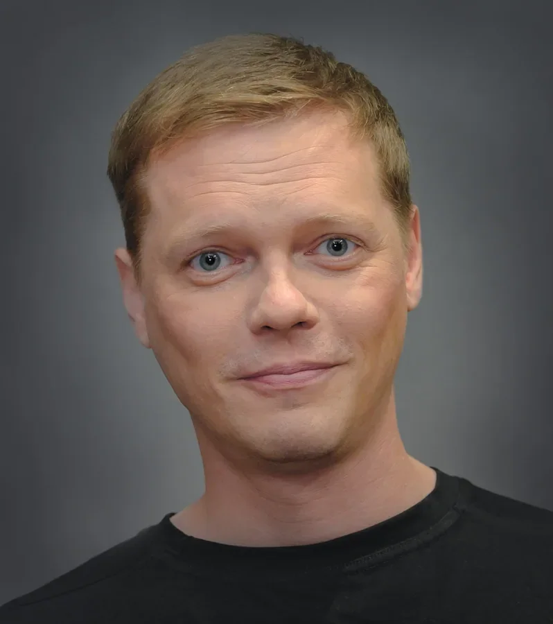 Олег Луконин