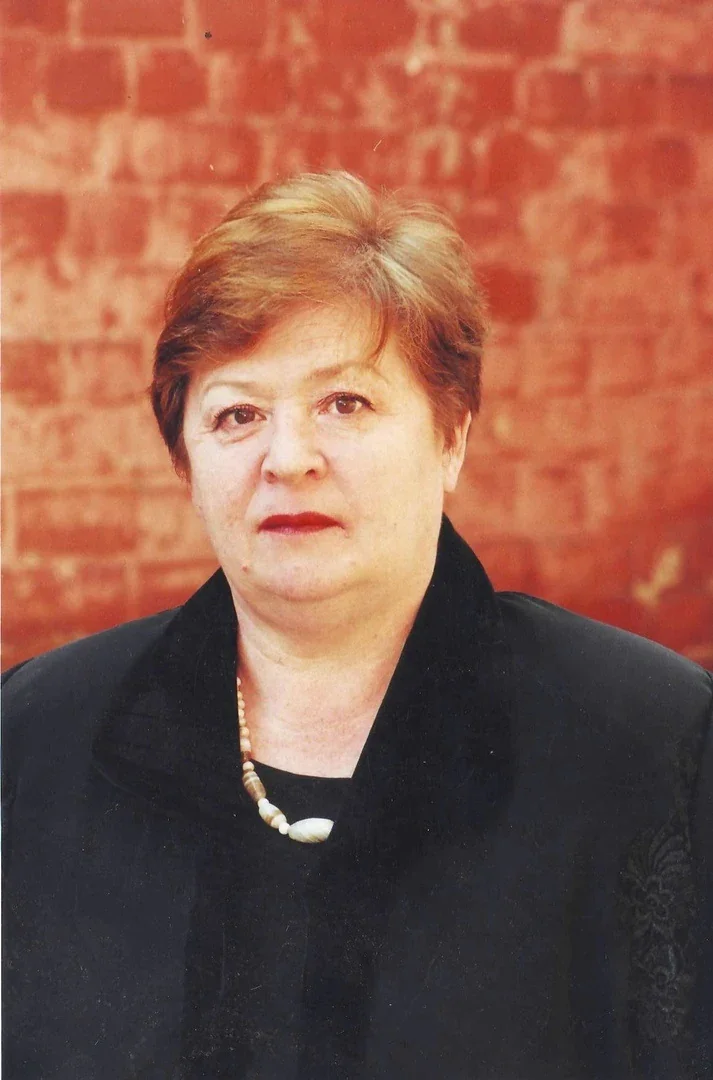 Валентина Дулова — режиссёр-постановщик