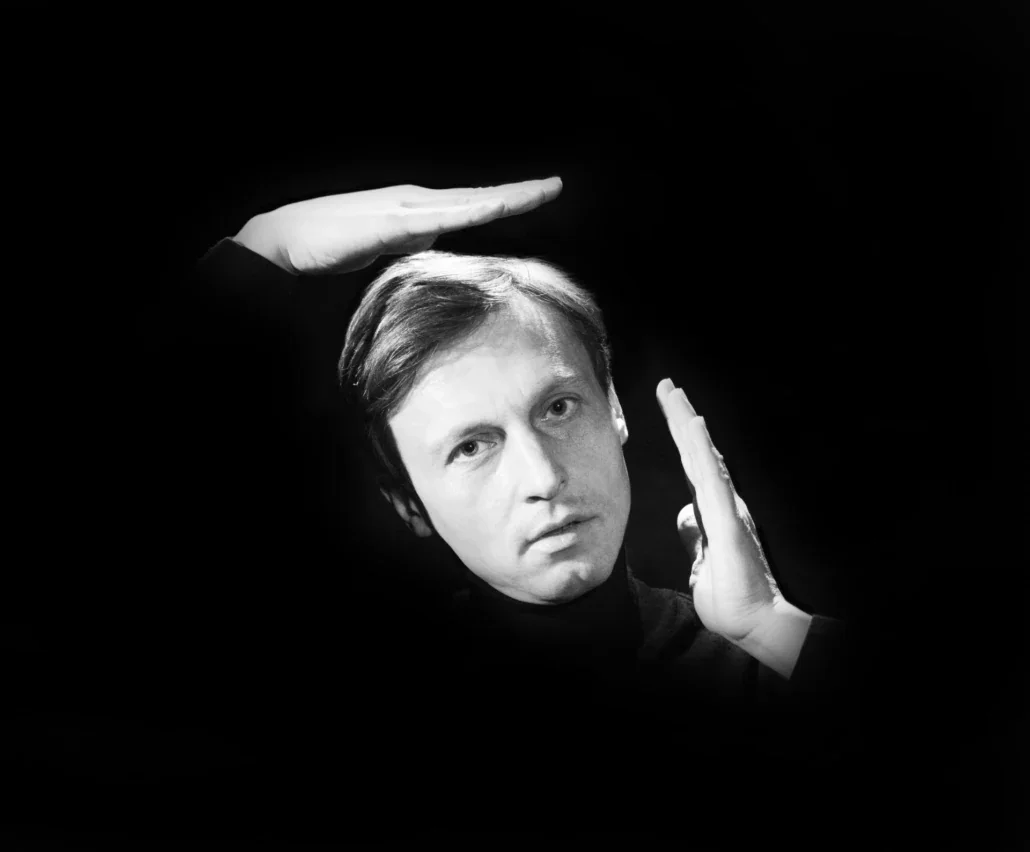 Валерий Шевелёв — режиссёр-постановщик