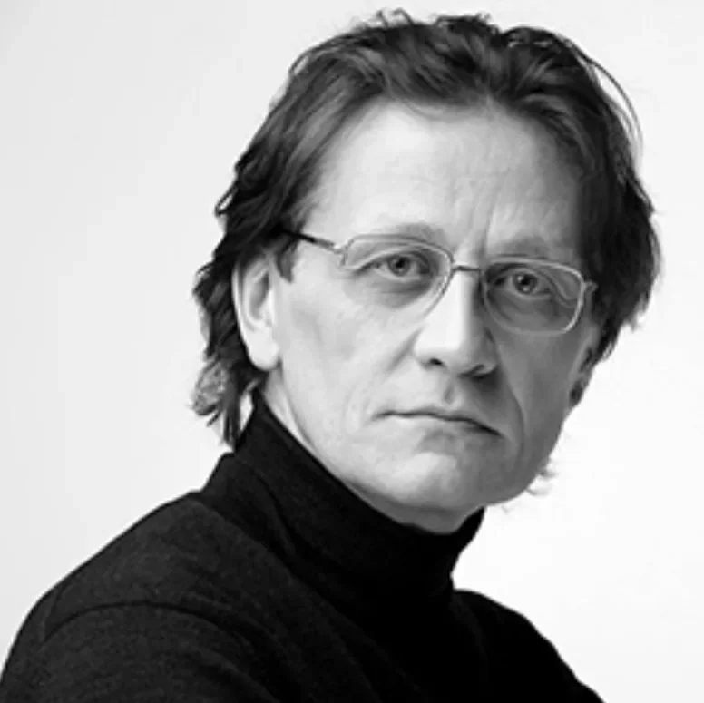 Василий Реутов