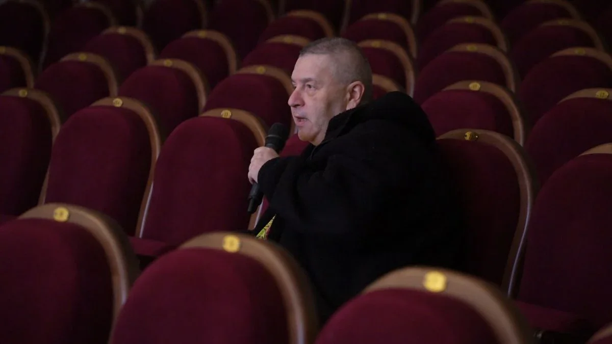 Вениамин Пономарев — сценограф