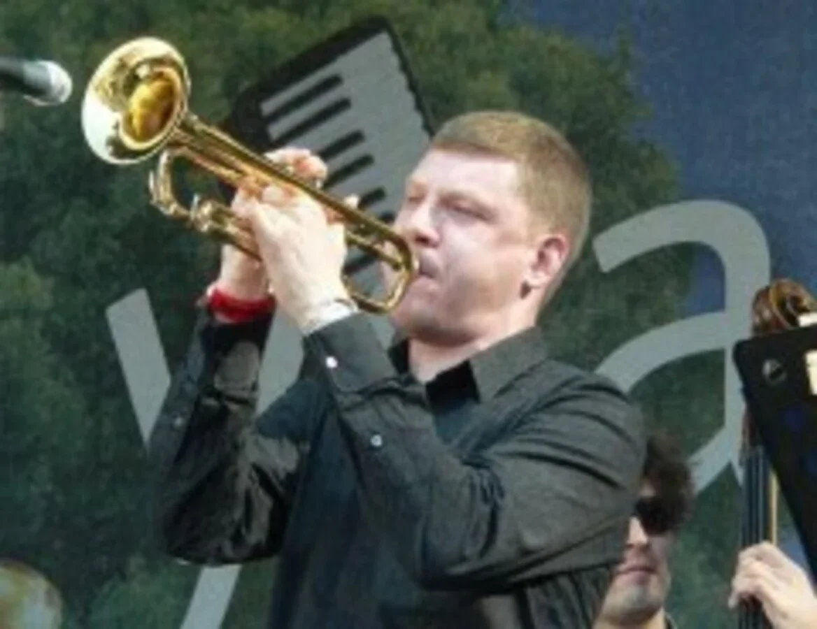 Виталий  Головнёв