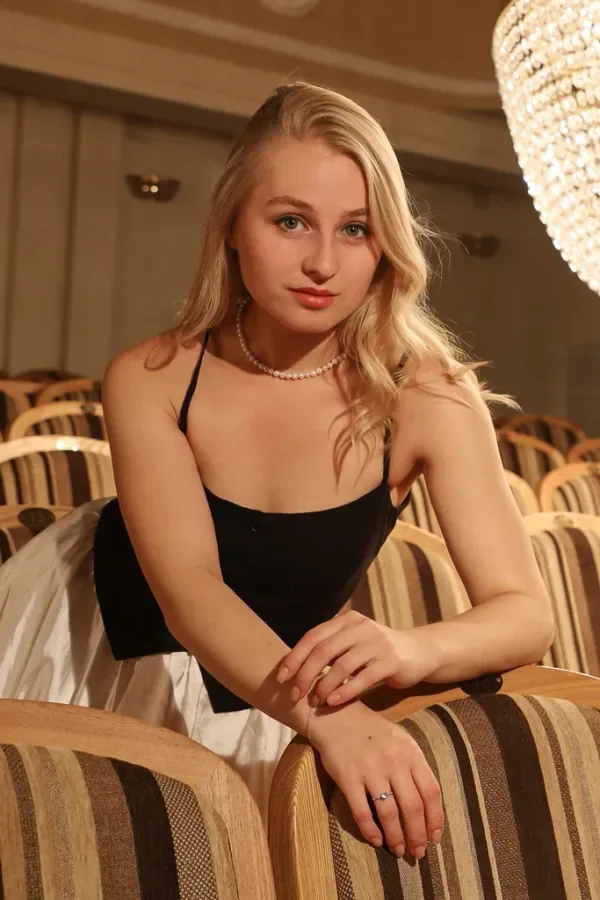 Юлия Нагибина — актриса