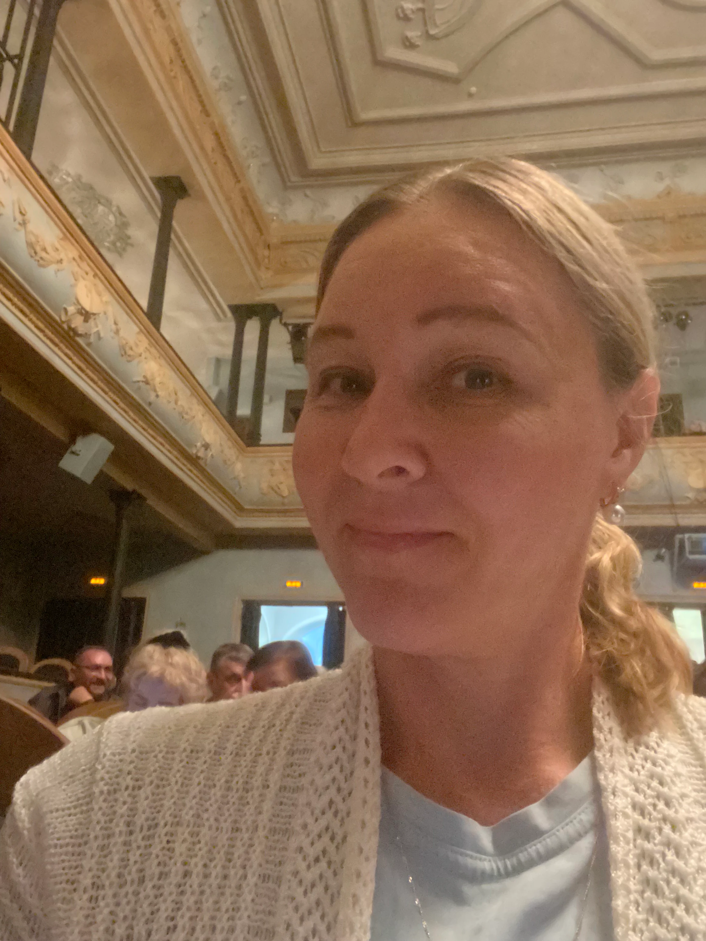 Елена Кузакова