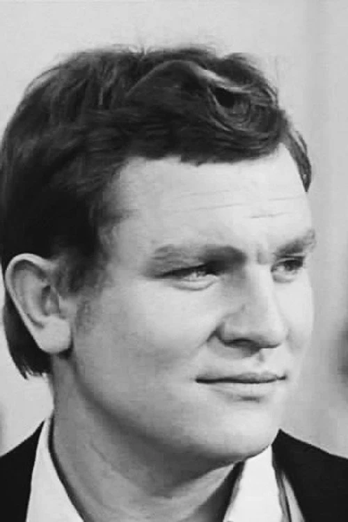 Александр Январев — актёр — Бюро Культуры