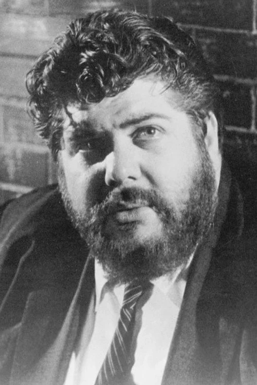 Ларри Такер