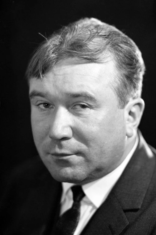 Юрий Медведев — актёр — Бюро Культуры