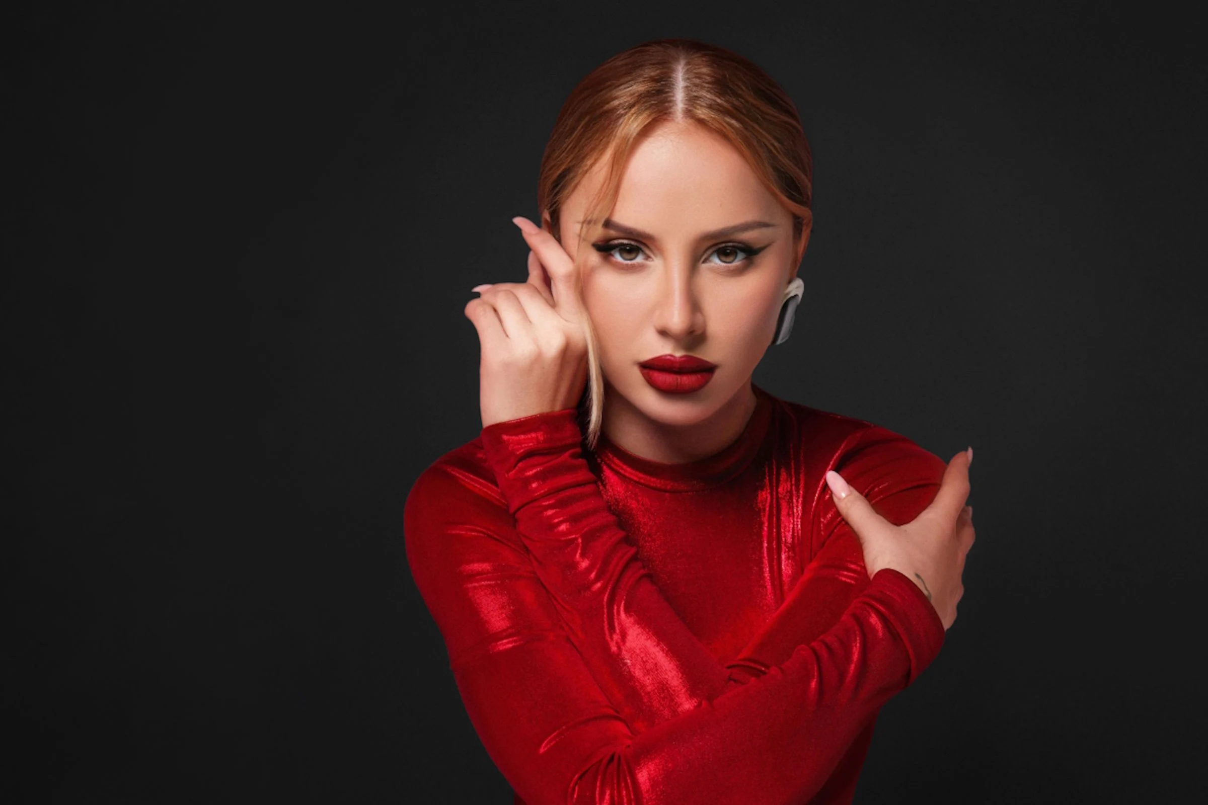 Anna Asti. Сольный концерт. Шоу "Царица" — ДС "Олимпийский" — афиша