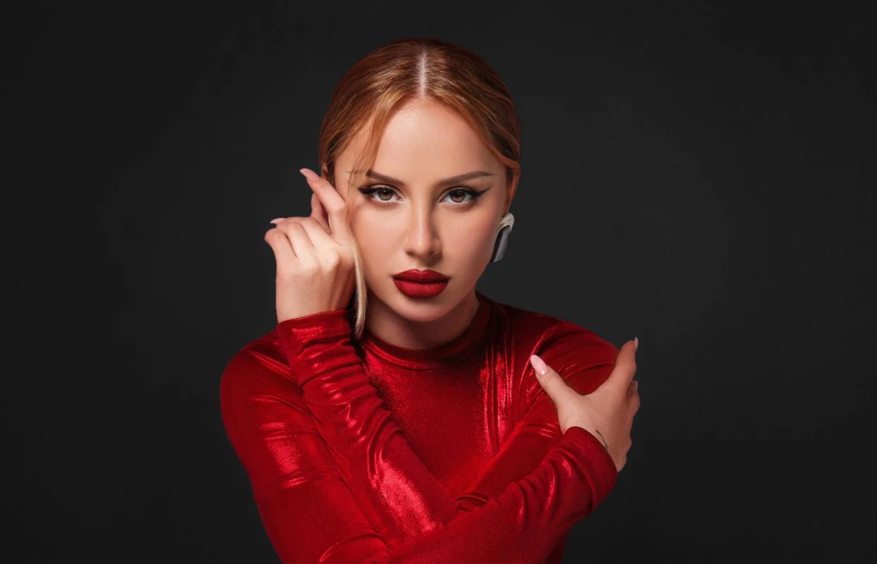 Anna Asti. Сольный концерт "Шоу "Царица" — ДС Олимп — афиша