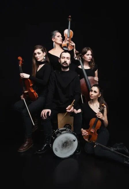ATOMIC CELLOS: МИРОВЫЕ РОК-ХИТЫ НА ВИОЛОНЧЕЛЯХ