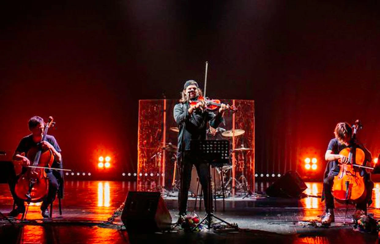 ATOMIC CELLOS. РОК-ХИТЫ НА ВИОЛОНЧЕЛЯХ ПРИ СВЕЧАХ В ОРАНЖЕРЕЕ — Оранжерея Таврического сада — афиша