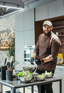 Грузинский вечер: За столом, как дома — Пространство событий «Какие люди» — афиша