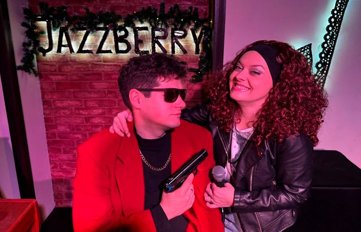 Караоке-квартирник «Перестройка. Добро пожаловать в 90-е» — Ресторан Jazzberry — афиша