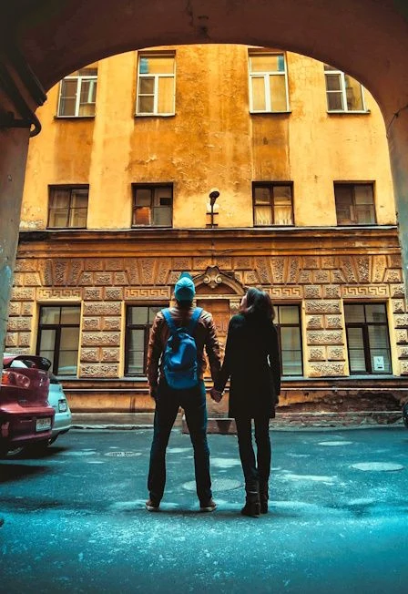 Квест: «Тайные тропы Васильевского острова» — Место встречи: улица Репина, 10 — афиша