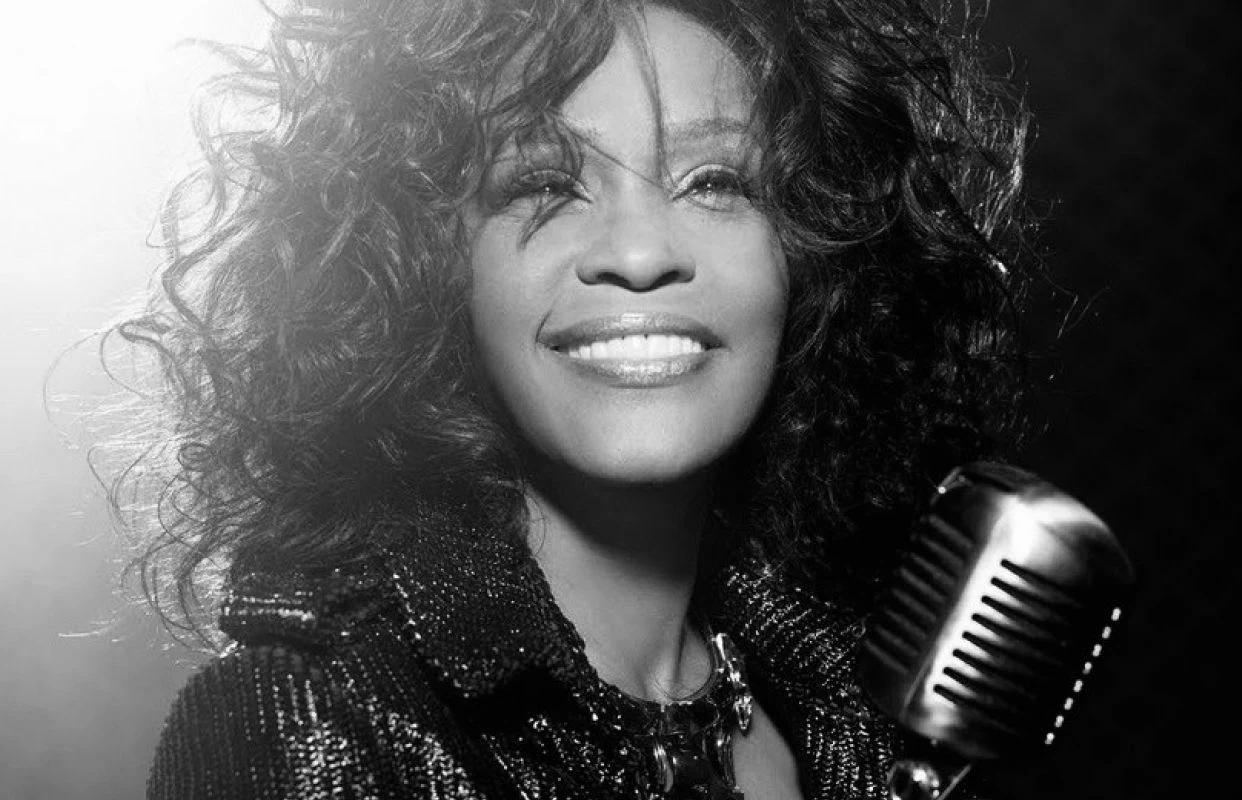 МАГИЯ СВЕЧЕЙ. «WHITNEY HOUSTON TRIBUTE» в Оранжерее — Оранжерея Таврического сада — афиша