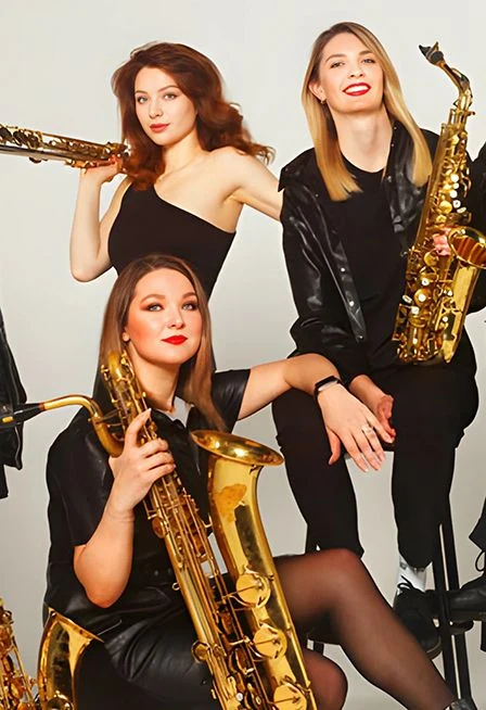 Мировые рок-хиты на саксофонах. Sirenes Saxophone Ensemble