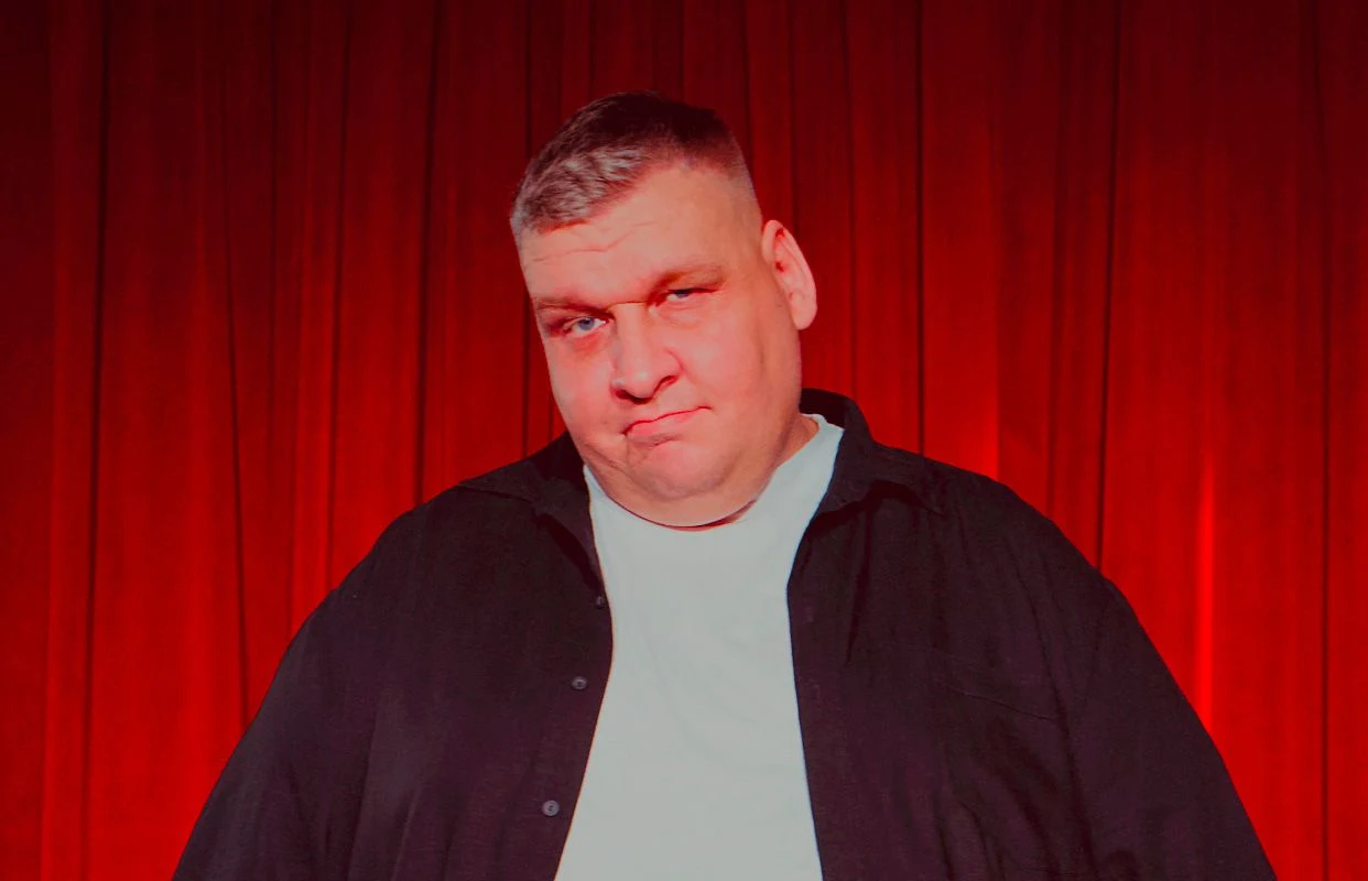 Паша Козырев - Stand Up концерт — Стендап клуб на Белинского — афиша