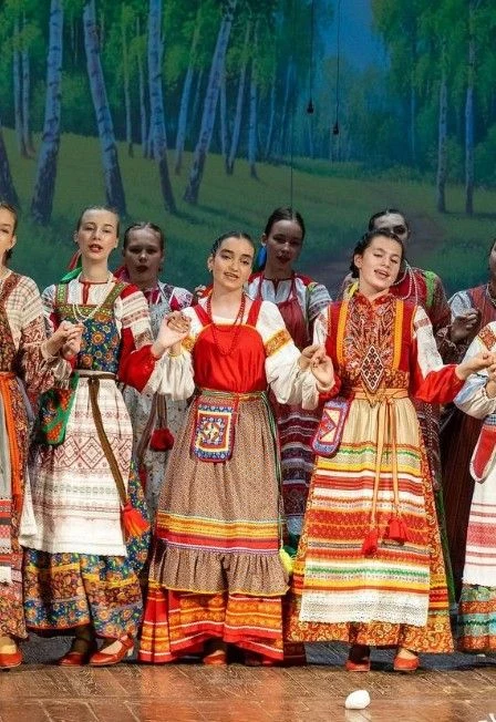 Песен дружный хоровод. Концертная программа — Костеревский городской культурно-досуговый центр — афиша