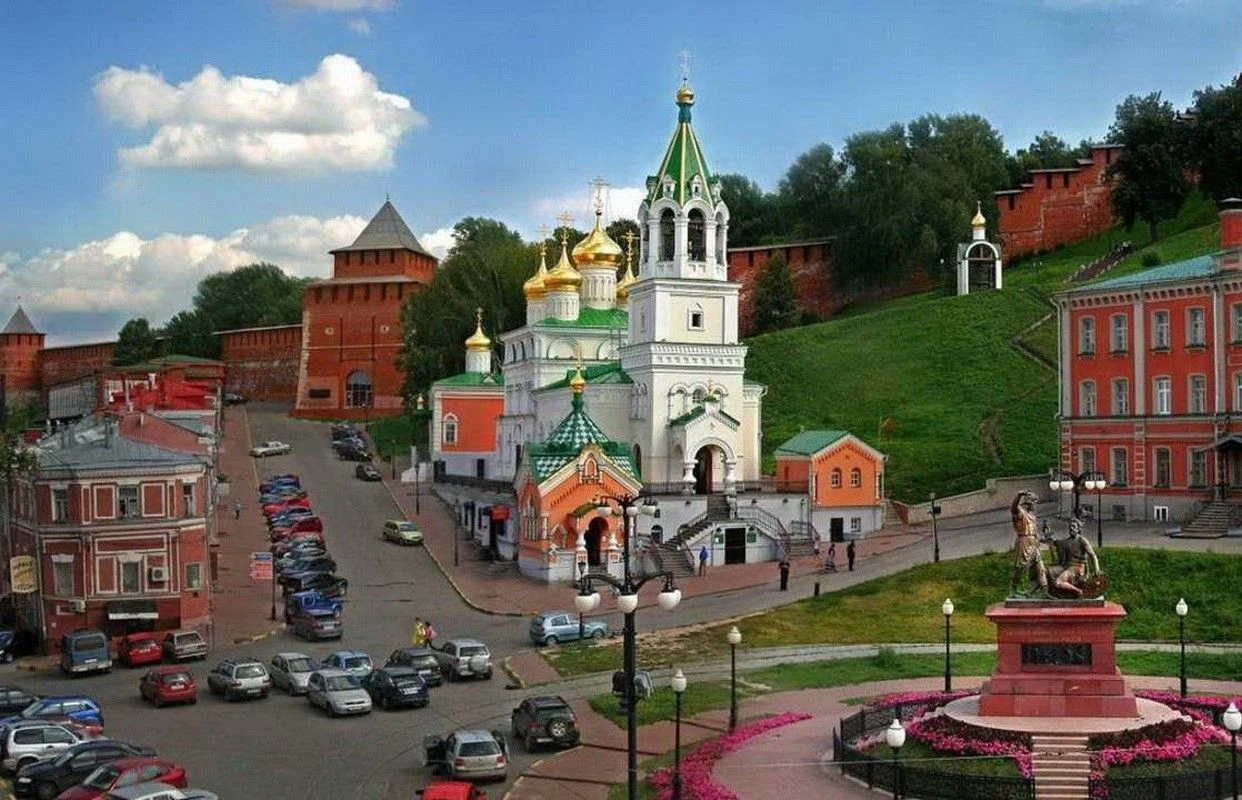 Пешеходная экскурсия по Нижнему Новгороду — Сбор группы — афиша
