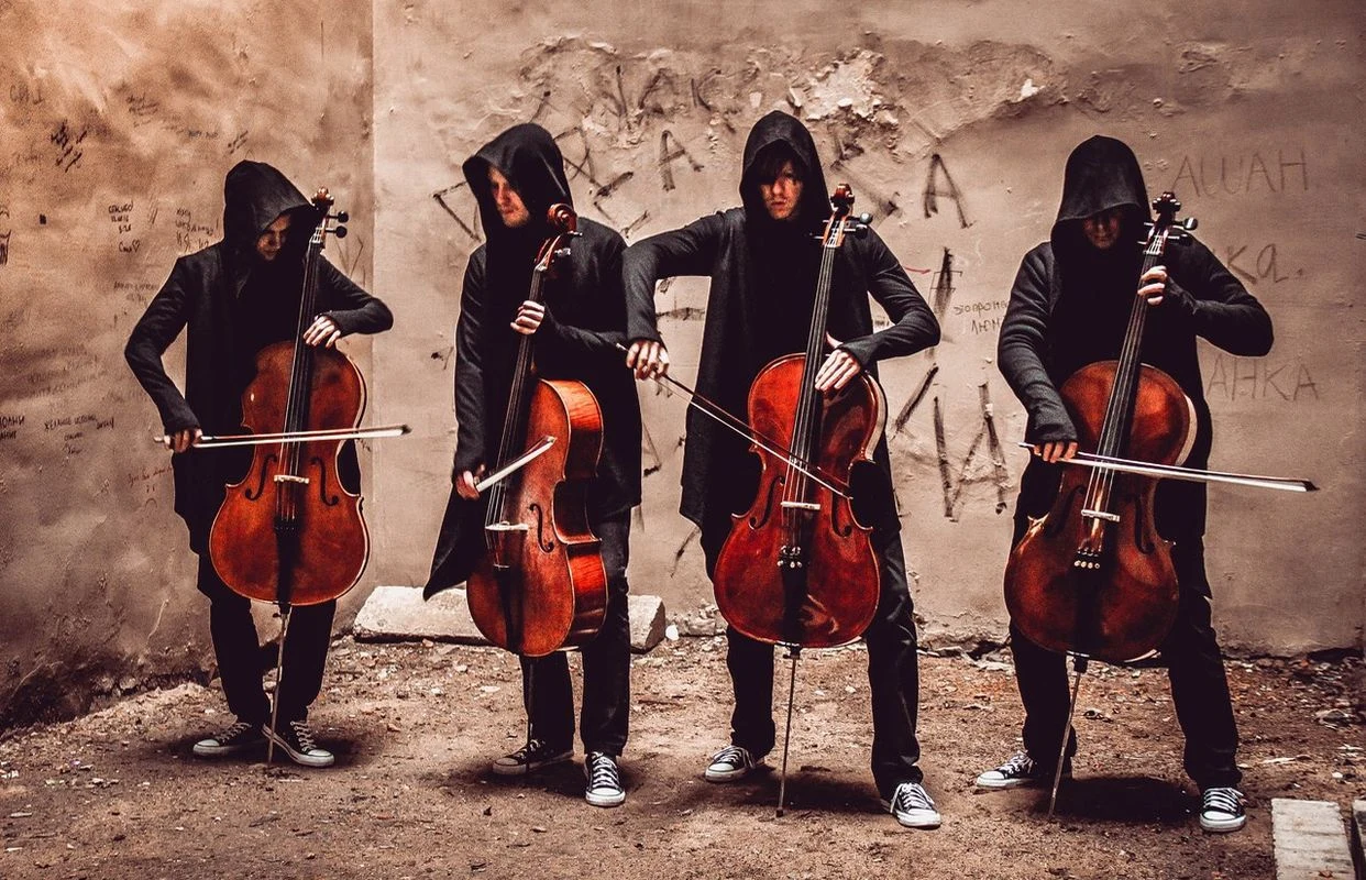 RockCellos: Мировые рок-хиты на виолончелях — Гранд-холл Сибирь — афиша