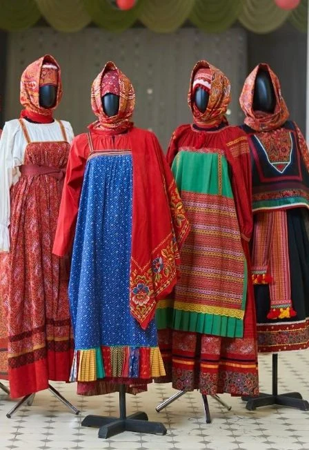 Русский народный костюм. Возвращение традиций. Выставка