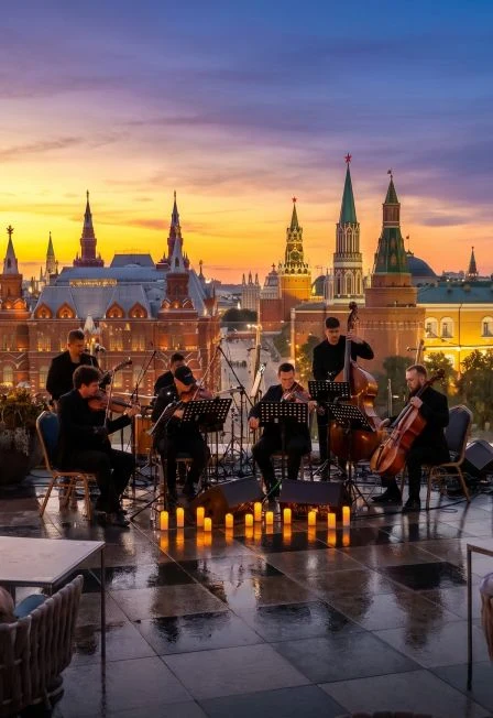 Симфония уходящего солнца. Великое романтическое кино в исполнении Мужского оркестра на крыше