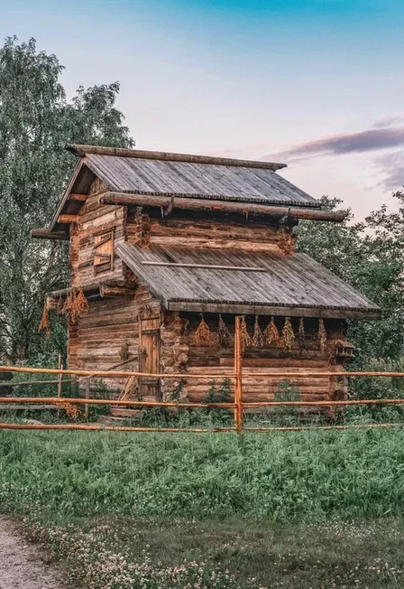 «Сказка в русской деревне Мандроги»
