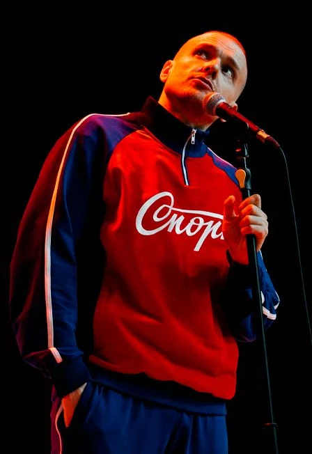Сольный концерт Леонида Кулакова — Comedy Crew — афиша Казань