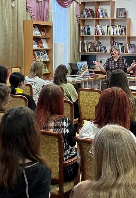 Точка пересечения. Литературная встреча