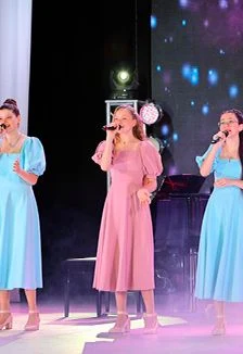 Во имя Отчизны, единства и дружбы народов! Концерт — Краснотурьинская ДМШ № 1 — афиша Краснотурьинск