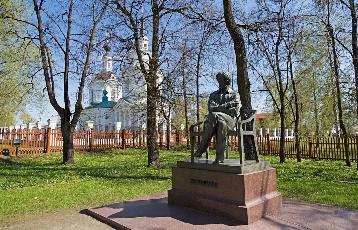 Загородная экскурсия: Нижний Новгород Большое Болдино — Отправление автобуса — афиша