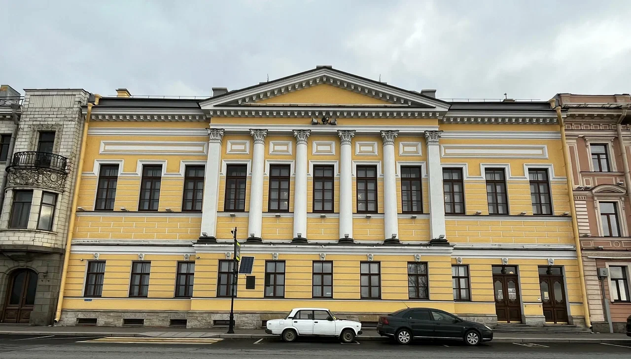 Фасад · Английская набережная, 56 Санкт Петербург — Музыкальный театр имени Ф. И. Шаляпина