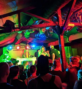 ACTION CLUB — концертный клуб — метро Лиговский проспект — Санкт-Петербург
