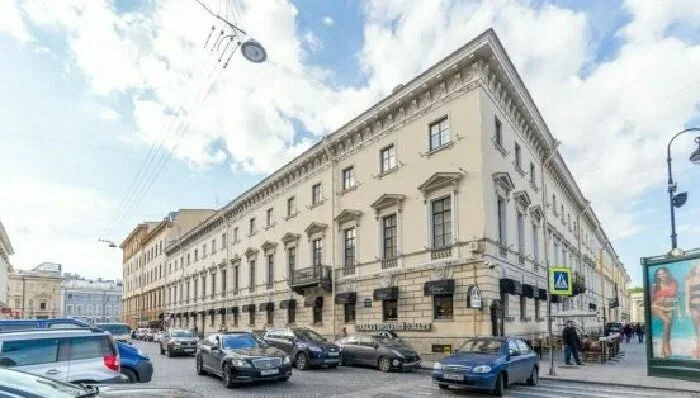Арт-кафе Подвалъ Бродячей Собаки — ресторан / кафе — метро Гостиный двор
