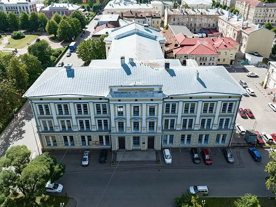 Обложка — Дворец Культуры