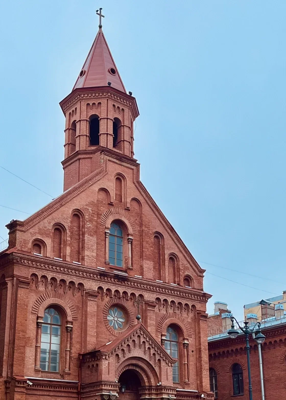 Евангелическо-лютеранский приход святого Иоанна — храм — метро Садовая — Санкт-Петербург
